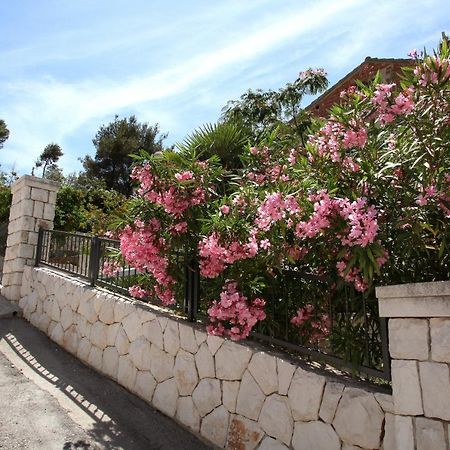 Apartment Udovicic Trogir Exterior foto
