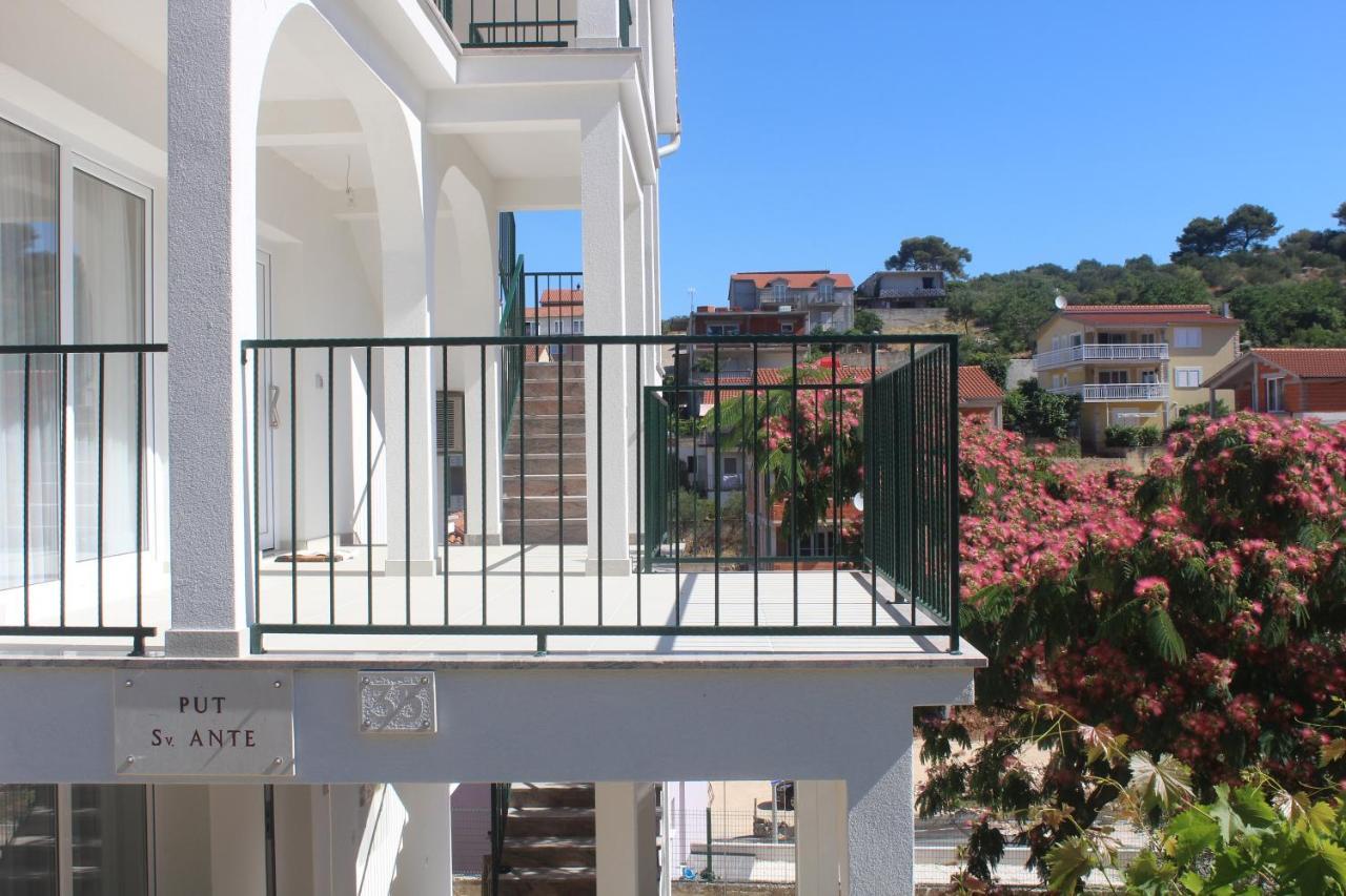 Apartment Udovicic Trogir Exterior foto